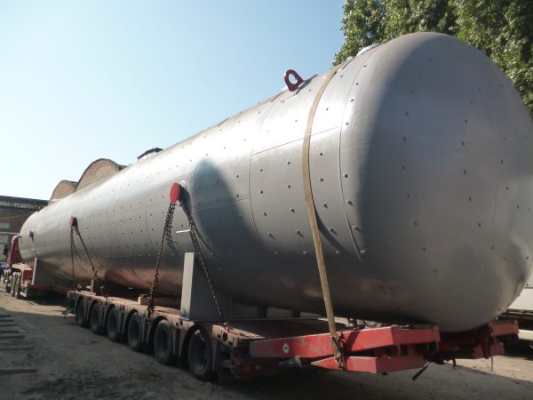 Резервуары наземного размещения для хранения СУГ-200м3 (с комплектом арматуры и редуктором)